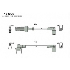 134295 HITACHI Комплект проводов зажигания