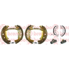 K 68 004 BREMBO Комплект тормозных колодок