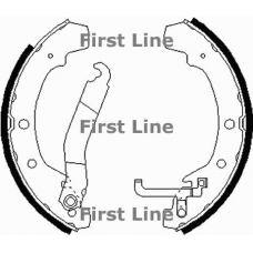 FBS071 FIRST LINE Комплект тормозных колодок
