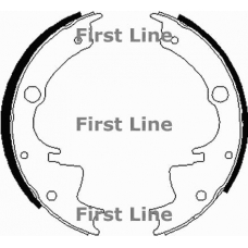 FBS033 FIRST LINE Комплект тормозных колодок