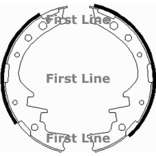 FBS067 FIRST LINE Комплект тормозных колодок