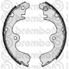 S 83 532 BREMBO Комплект тормозных колодок